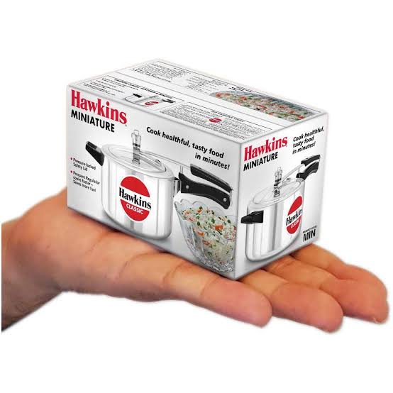 Miniature Decorative Cooker